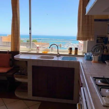Casa Vacanze * شاكا